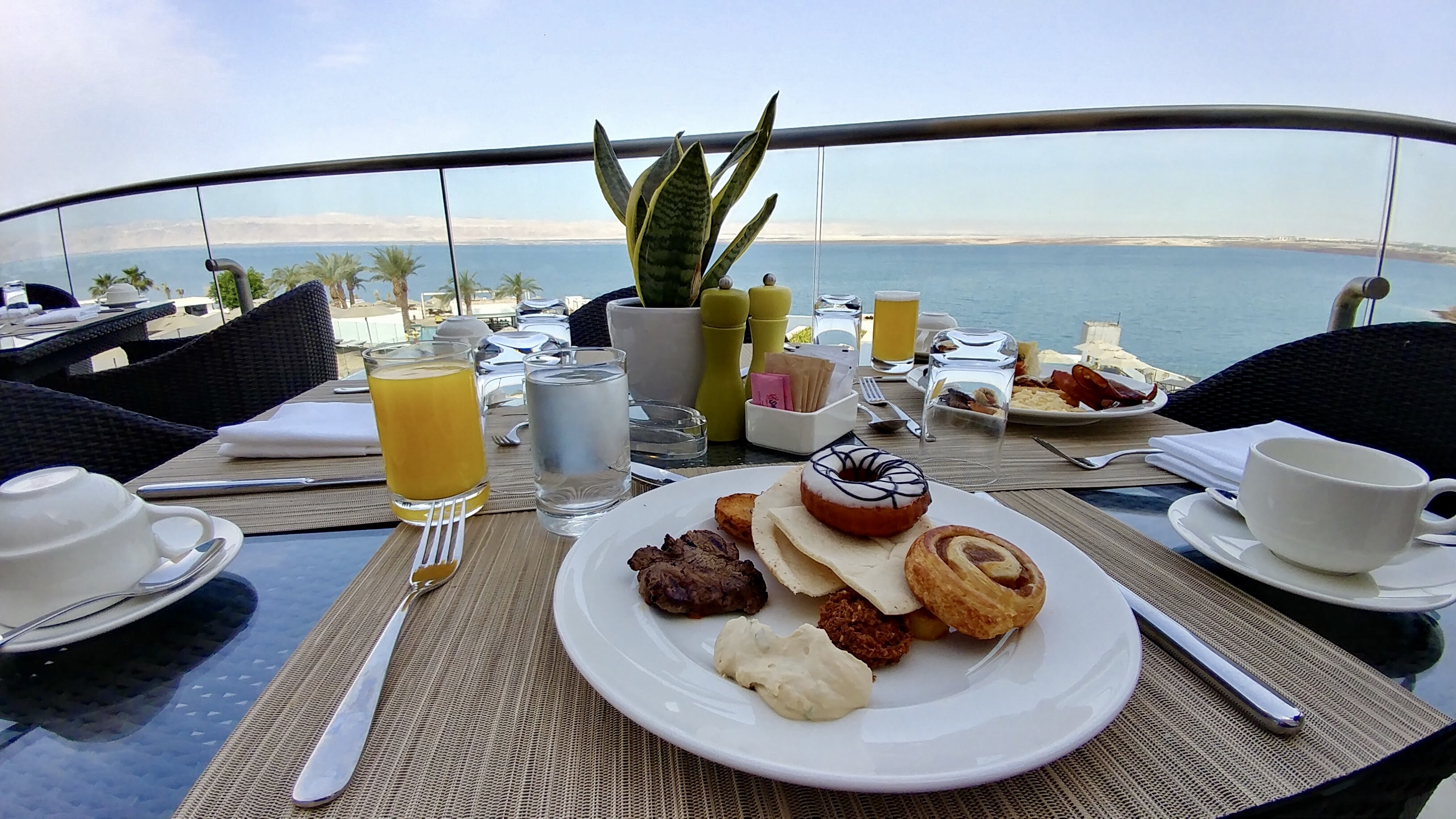 3A53EC3B-2375-4A0B-9E5A-6C7C2CF5D959