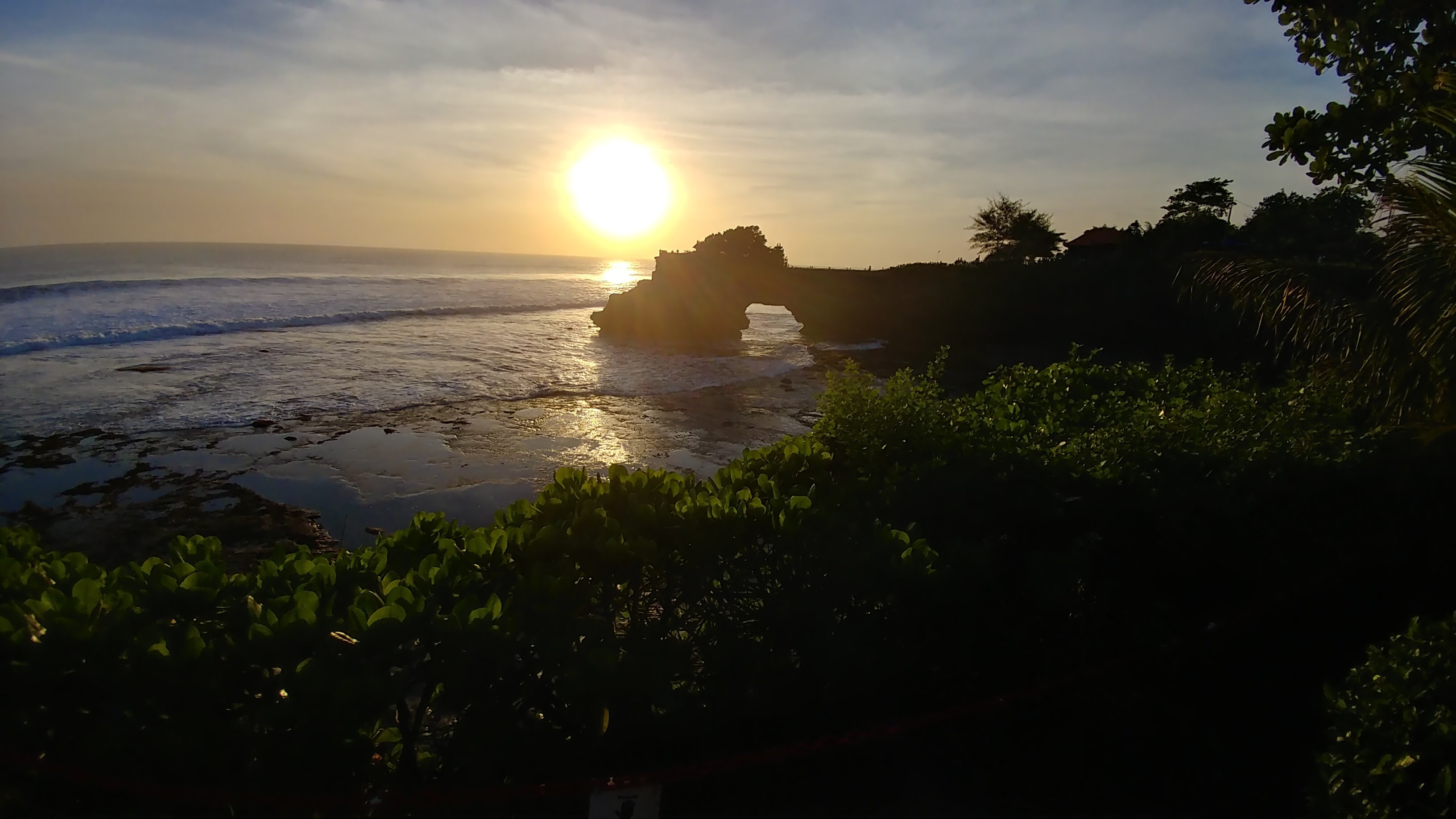 3E304AE9-3DAA-4D07-AEB0-5D965D14CAD3