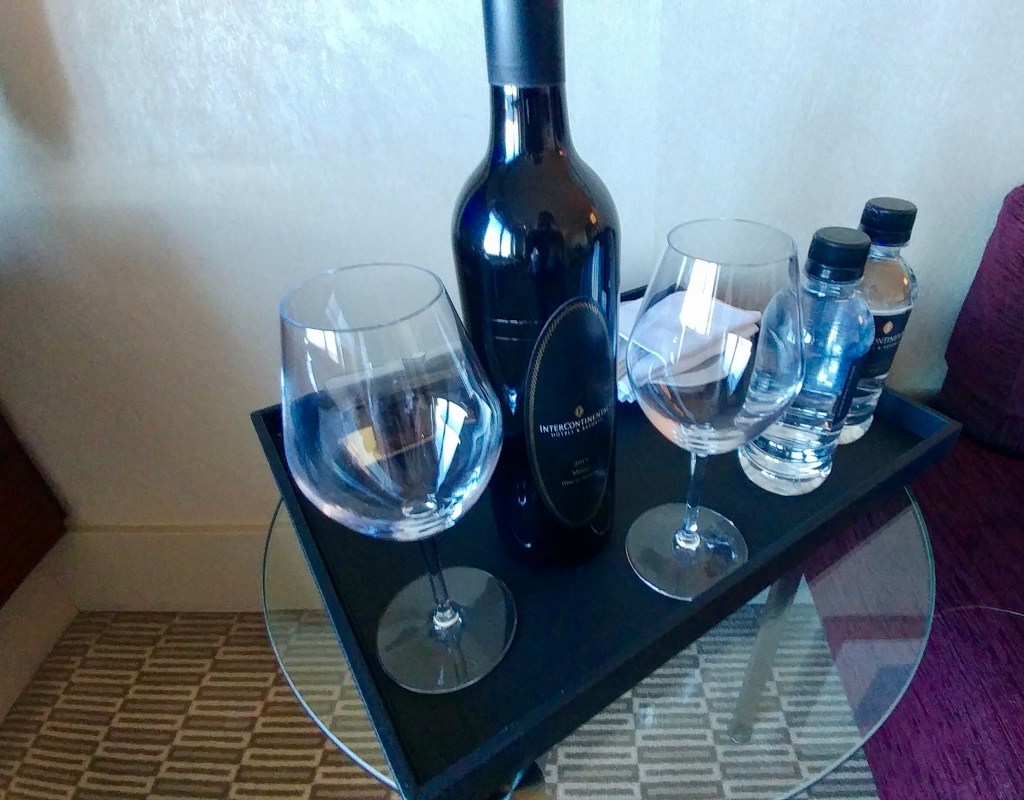 EE0EB132-F178-431F-8817-40BD4D90B61E