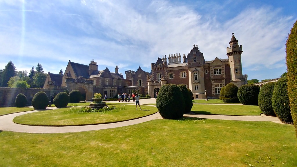 BFFA5E59-ED81-45C5-B039-E98AD5B60E4D