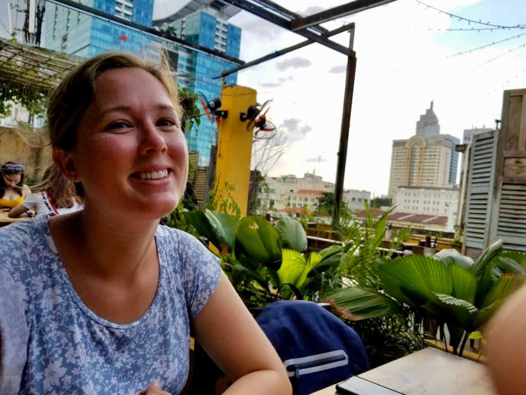 21DF8FFF-87F0-4C86-9D43-51BB5458D1AD