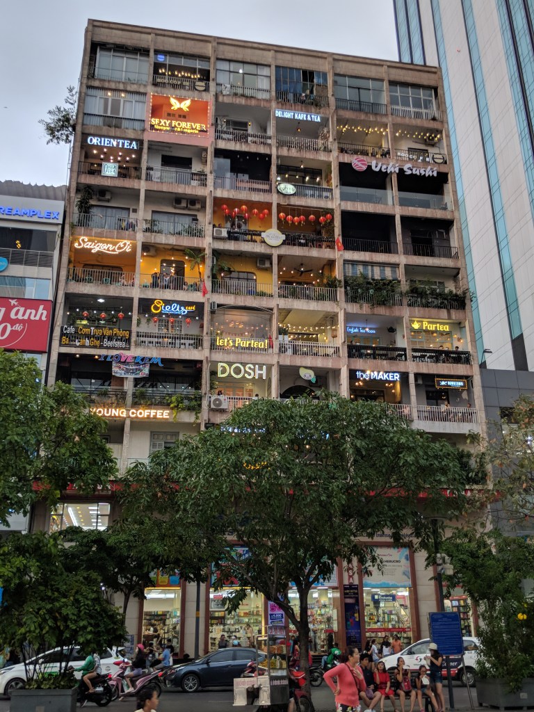 Maker:0x4c,Date:2017-10-12,Ver:4,Lens:Kan03,Act:Lar01,E-Y