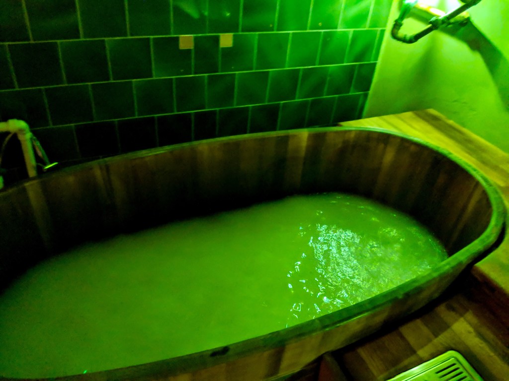 f6420517-1992-44c8-8ed4-42e1faecb1d2